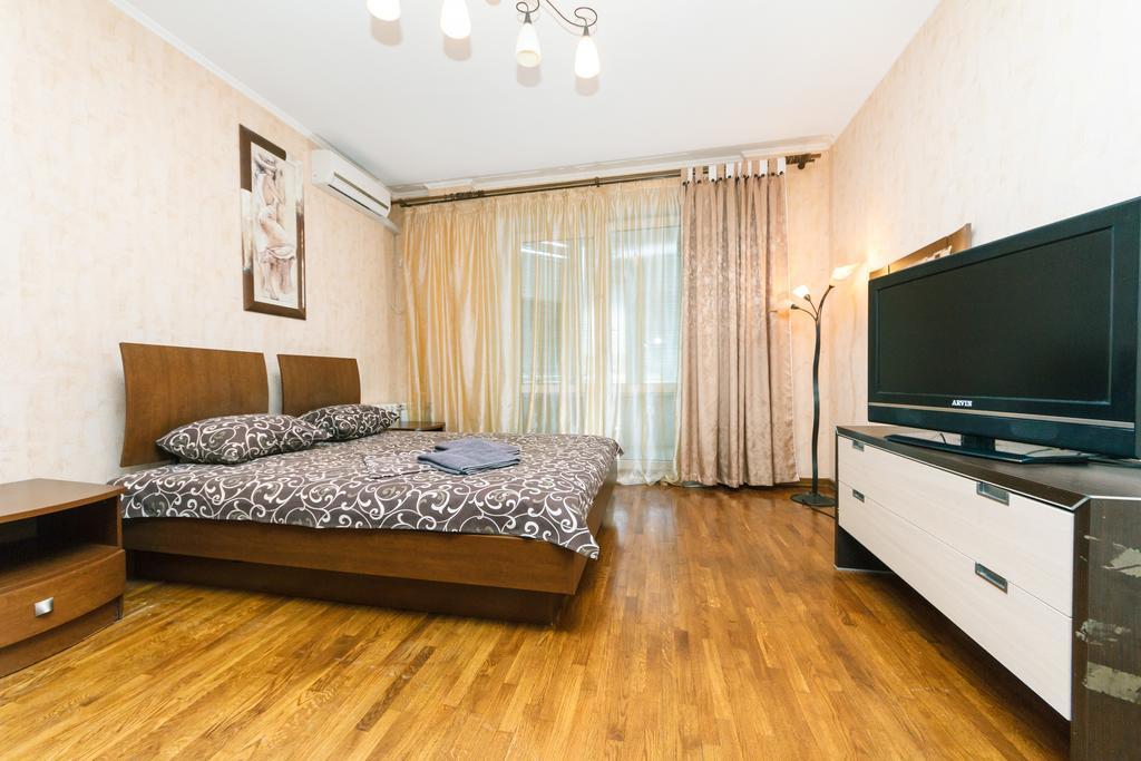 Two-Storey Apartment Near Iec Kyiv Exterior photo