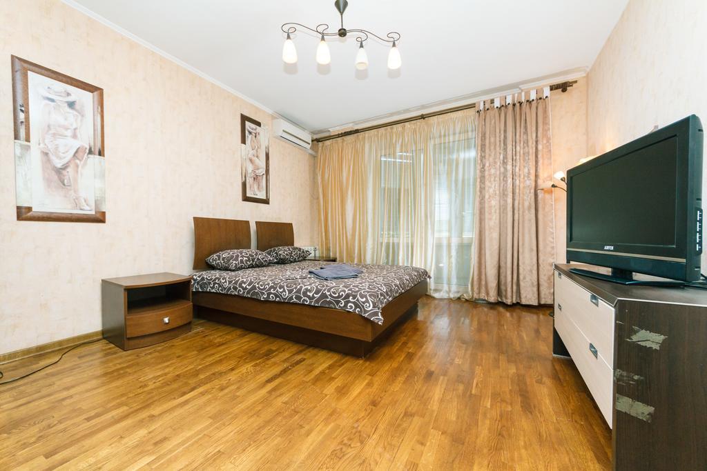 Two-Storey Apartment Near Iec Kyiv Exterior photo